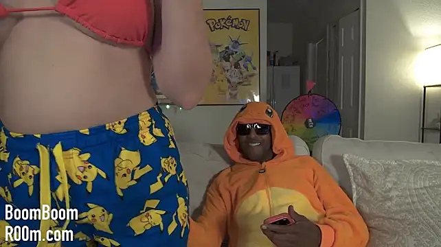 Pokazy przed kamerką – boomboomr00m