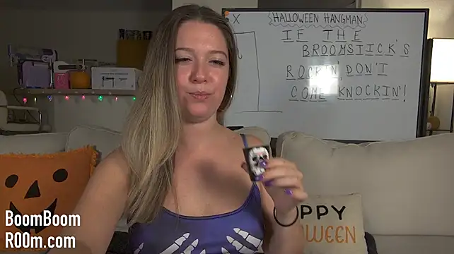 boomboomr00m 网络视讯表演