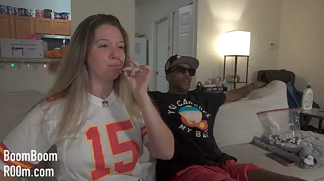 boomboomr00m Webcam Show