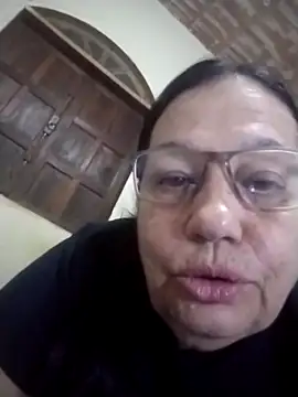 Phòng Chat Trực Tiếp catdool