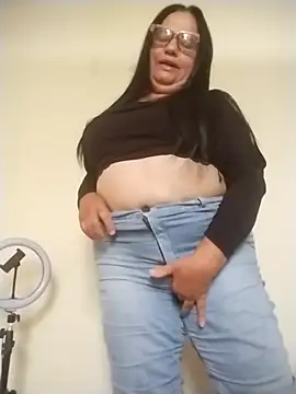 Živý XXX chat catdool