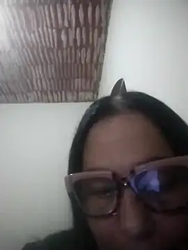 catdool Adlı Modelin Canlı XXX Sohbeti