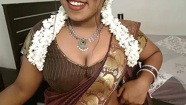 Dhiyapink Webcam show
