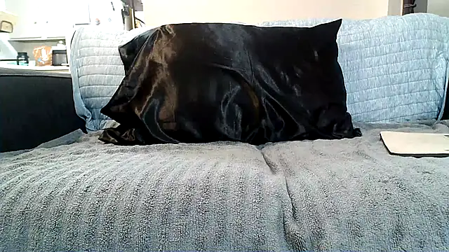 HungHawaiian808@xh webcam show