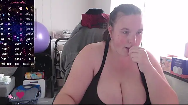 -Aurelia- Chat XXX live