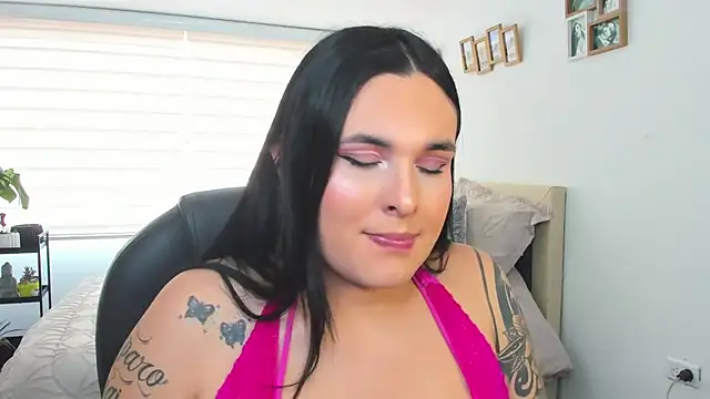 naty_pink ওয়েবক্যাম শো