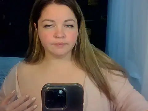 cute__cherry Adlı Modelin Canlı XXX Sohbeti
