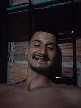 TRAVIESO_MOR Adlı Modelin Web Kamerası Şovu