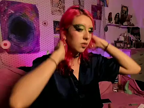 Cherrypieuwu Webcam-Show