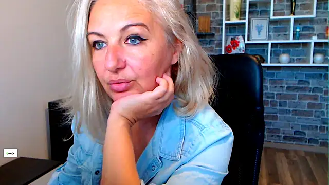 angel_devil_milf XXX чат на живо
