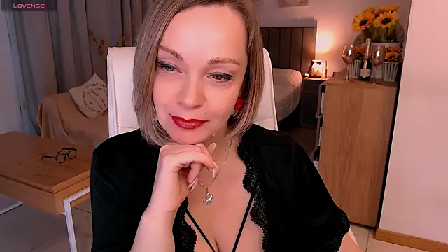 Tilly_Eliot's Live XXX Chat