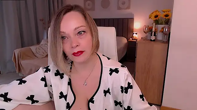 Chat XXX Live Tilly_Eliot