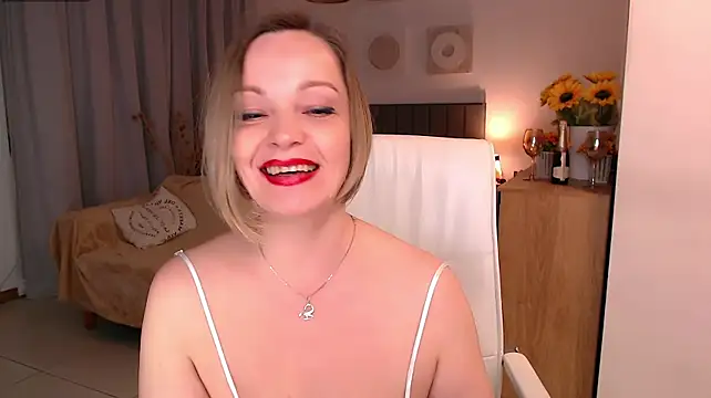 Tilly_Eliot – Naživo XXX chat