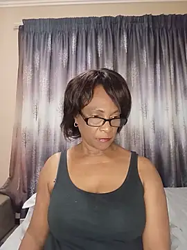 دردشة Hotgrannyx الجنسية المباشرة