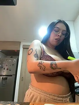 دردشة nathy_jones الجنسية المباشرة