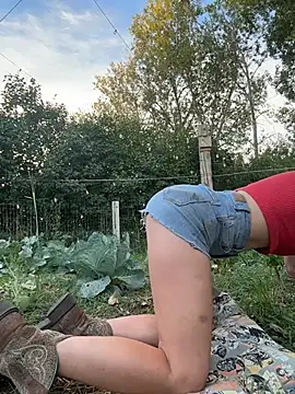 skarrrlettt's Live XXX Chat
