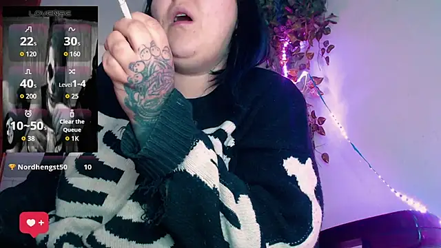 Psychobitch7 Chat XXX in diretta