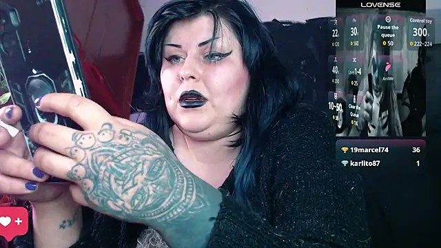 Psychobitch7 Webcam-Show