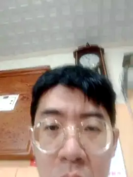 o0-69o Show Webcam