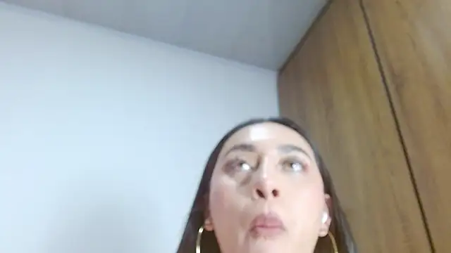 Roseechannel 라이브 XXX 채팅