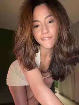 Lovinggirl_: απευθείας συνομιλία ΧΧΧ