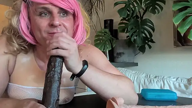 Sissy_LiaXXX Webcam Show