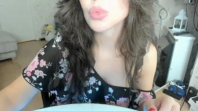 StregaMisteriosa Chat XXX in diretta