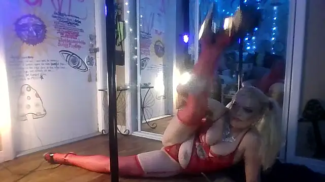 marilyn420's Webcam Show