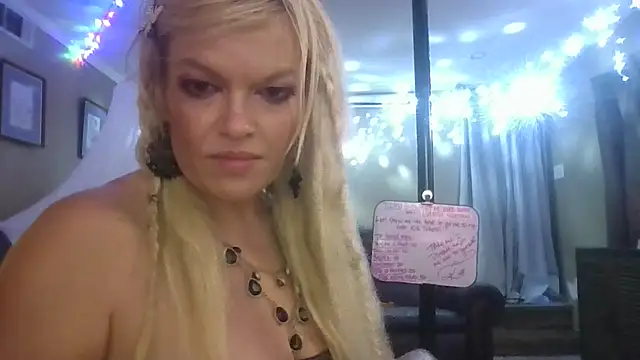 marilyn420 – Live XXX-chat
