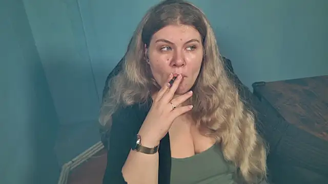 Allyy_baby – Live XXX-chat