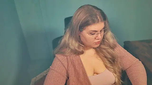 Allyy_baby live XXX chat