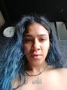 Little_Doll25's Live XXX Chat