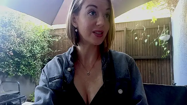 TopsyWilde – webcam-show