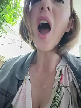 Chat +18 de TopsyWilde ao vivo