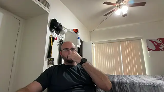 عرض كام Fuzzyfuzbear