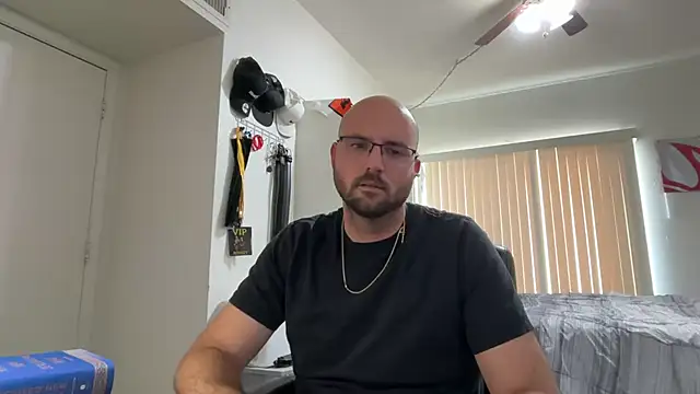عرض كام Fuzzyfuzbear