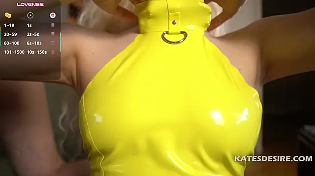 Show de katesdesire na webcam