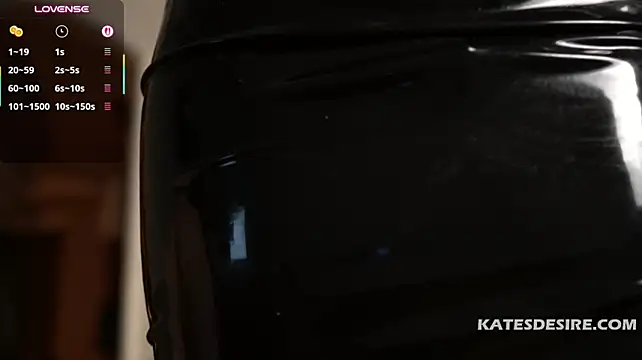 katesdesire Adlı Modelin Web Kamerası Şovu