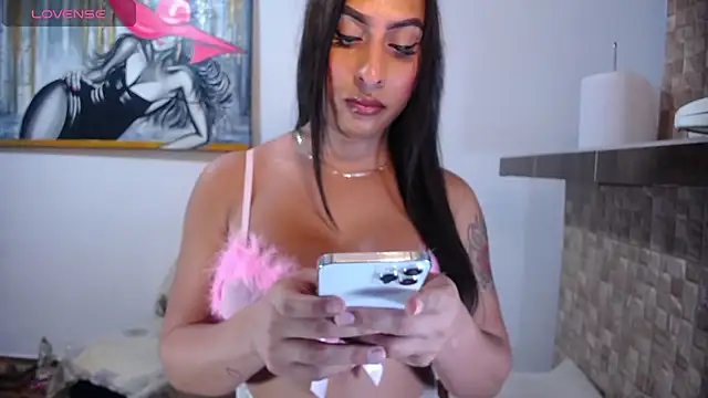 RinnaMoys Show in webcam