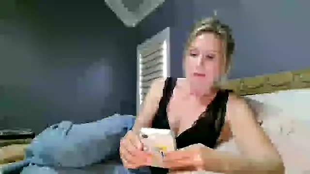 Вебкам-шоу Lisaisluscious