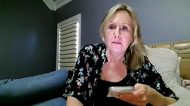 Lisaisluscious webkamerás műsora