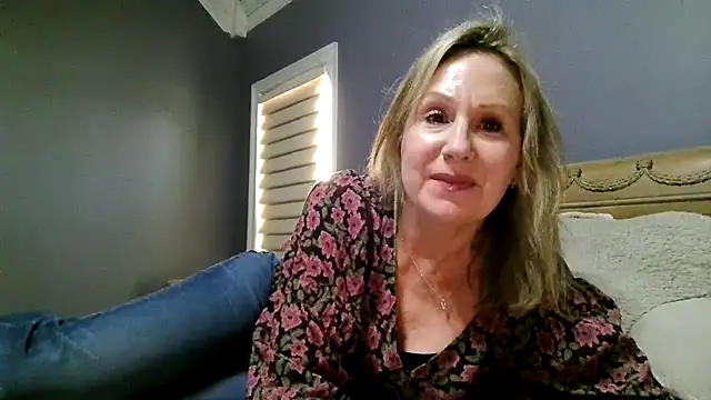 Lisaisluscious webcam show