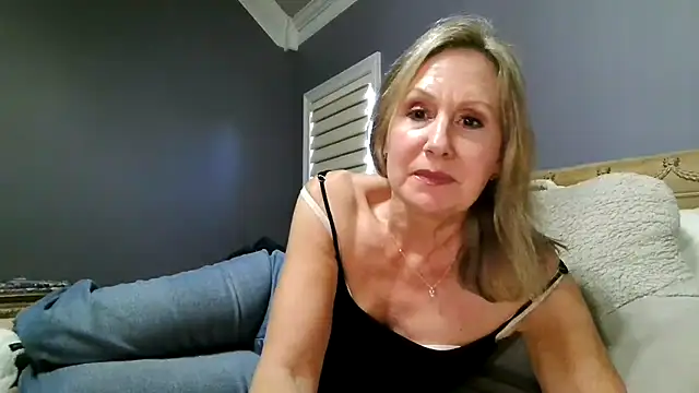 Lisaisluscious Show in webcam