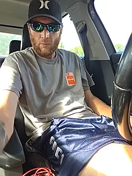 thatguy7733 Show in webcam