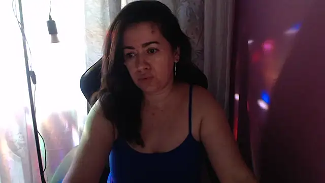 gldsquirt23's Webcam Show