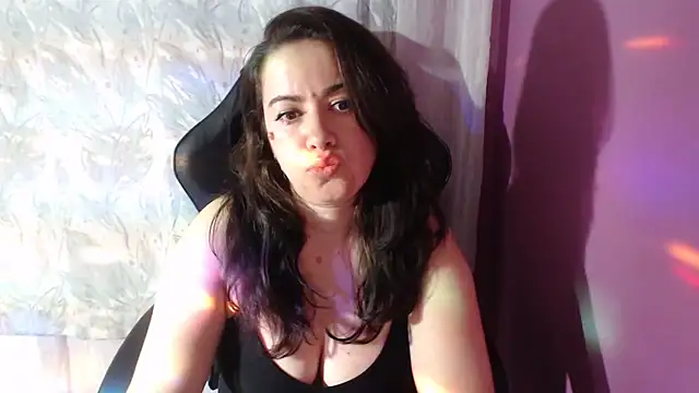 gldsquirt23 – Kamerová šou