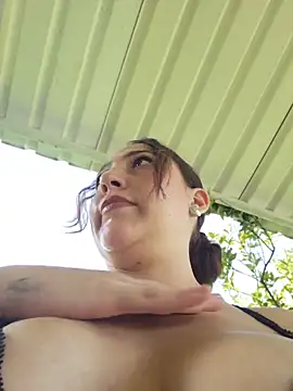 VickyHoult webcam show