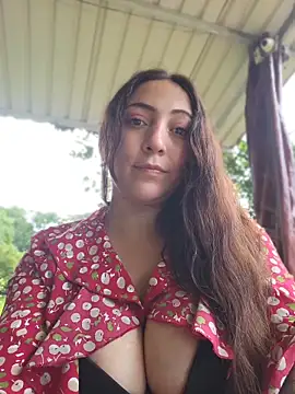 VickyHoult Adlı Modelin Canlı XXX Sohbeti