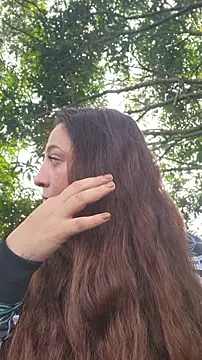 VickyHoult Adlı Modelin Canlı XXX Sohbeti