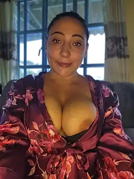 Czat XXX na żywo – VickyHoult